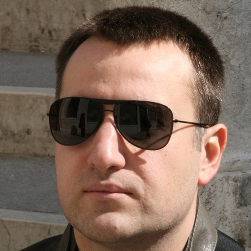 Не люблю когда толпа превращается в стадо.