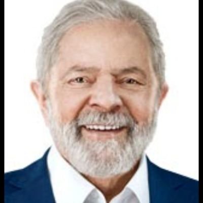 Brasileiro nacionalista/ desenvolvimentista, lulista e humanista.
