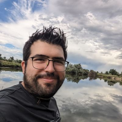 crobertob's profile picture. 