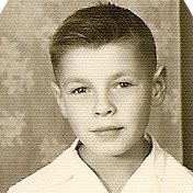 GeraldSliva's profile picture. Canadian. Foodie. Occasional writer/thrice author. Concern for humanity, democracy, and climate. Convinced that life is better with fewer possessions.