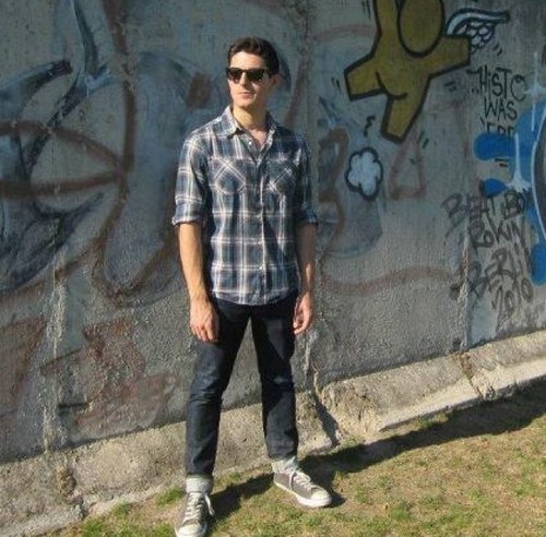 Cavas's profile picture. 