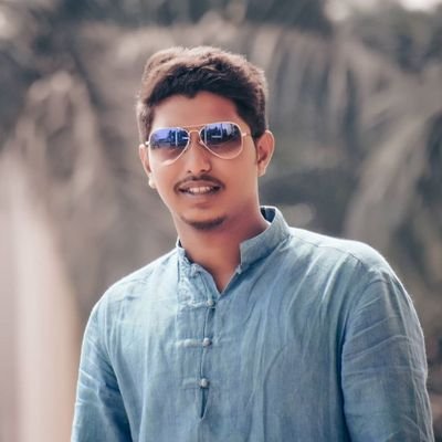 Gamer By Passion...❤️
Editor by profession...🎬