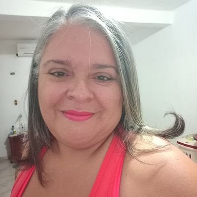 Luchadora, humilde y creyente#Feliz de la família y amistades que poseo#sincera 100%