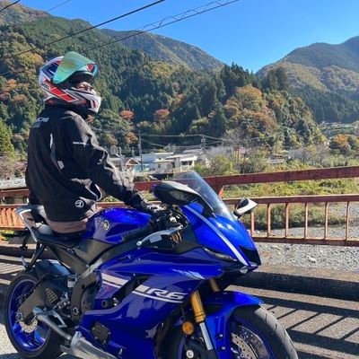 8/12←YZF-R6納車
東海の道の駅巡りしてスタンプ集めてます。
バイクは土日のみ🏍³₃