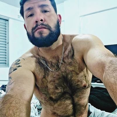 LOADING... Nascendo novamente em Brasil!
#MadeInVenezuela Jornalista, Locutor de Radio e um apaixonado da musica e o canto. Até o infinito e mais além! 😄