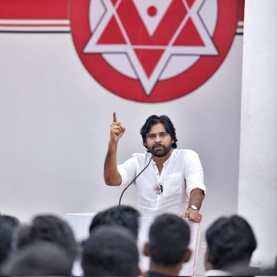 Retweeter | Common Man | Indian Citizen | JanasenaParty & PawanKalyan follower ✊.
