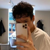 manu (@sim0nscurls) 's Twitter Profile