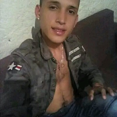 andyrod94116725's profile picture. 💚❤💚💙