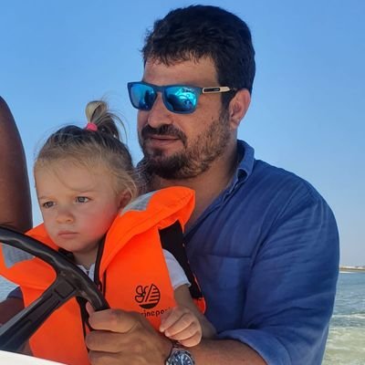 antoniomoya01's profile picture. 