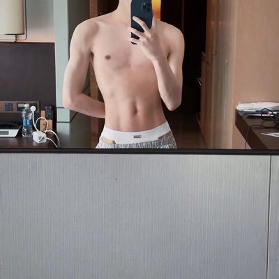 Kobe47028683's profile picture. 坐标广州，找固定，欢迎来撩！173 55 0 22 欢迎带照来撩   ，骗子请走开！