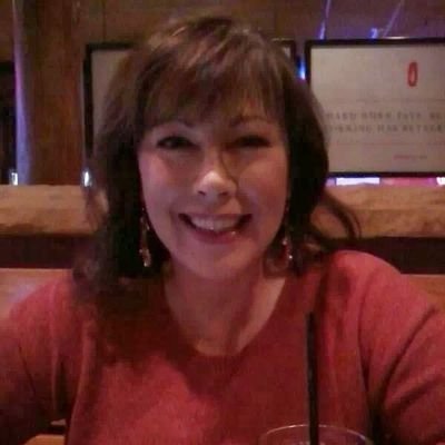 sharons1322's profile picture. 