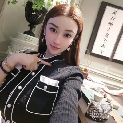 chihori37034972's profile picture. 🍌 ⋆ 🍧 🎀 私はシュークリームで、兄のクリームをいっぱい入れたいです。 🎀 🍧 ⋆ 🍌