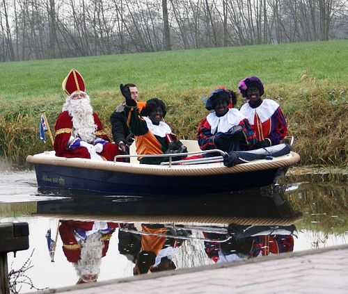 Hallo gelovigen, hier is de enige echte Sinterklaas van Twijzel! Is het al bijna weer november?