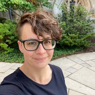 Fossil fish palaeobiologist | @RoyalSociety Research Fellow | Academic Keeper @LapworthMuseum | #QueerInSTEM | 🏳️‍🌈 | currently mostly migraines |she/her/hers