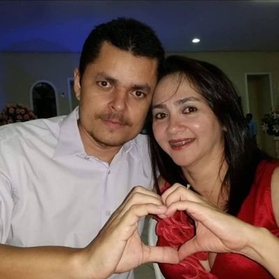 Brasileiro, Casado, Pai de duas Filhas. Apaixonado pelo meu País, minha Família e pela Liberdade!!