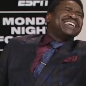 EricSnipes21's profile picture. NCAA football Hip-Hop/Rap R&B/Soul NBA NFL Sports Industry News Entertainment Government & Politics Gov Officials & Agencies Gaming News Games Gaming Memes Weir