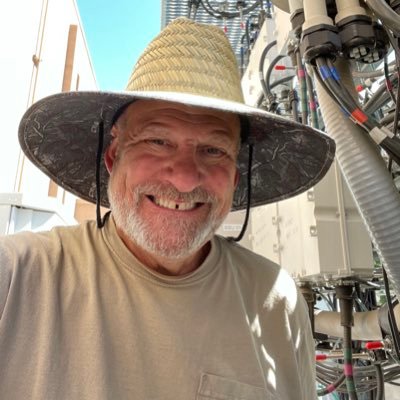 KenStreacker's profile picture. .