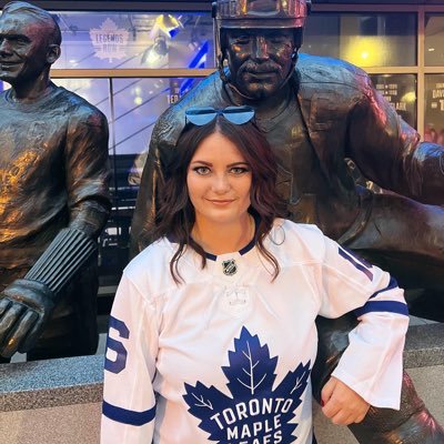 my personality consists of hunting, fishing & the leafs   follow at your own risk | #LeafsForever