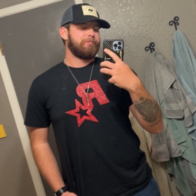 TaylanWeller's profile picture. #flyeaglesfly