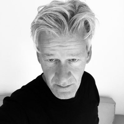 ELECTRONIC MUSIC //Music Composer & Producer, Ghostwriter & Ghostproducer, Sounddesigner, DJ, Founder & Owner Grizzegrau Records https://t.co/zh8wdOgAgM