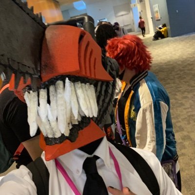 An aspiring streamer/v-tuber and voice actor. I hope to make lots of friends and meet new people.just a nerd who hates hates his voice.
-cosplay maker
-musician