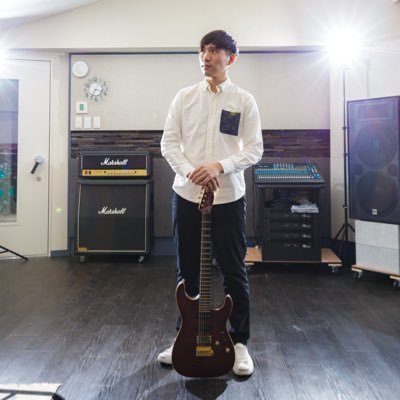 フリーで Guitarist / Composer / Engineer をやってる29歳 SaitoGuitarアーティスト エフェクターボードプロデューサー 「スタジオ 音の森」オーナー。スタジオはこちら→@Otonomori_S ミックスなど随時募集中！！