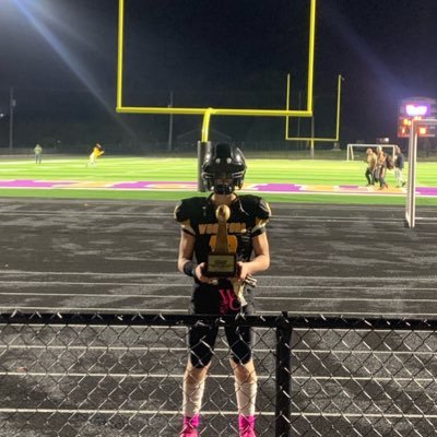 God First🙏 | Woodford County High School,KY GPA 4.0 |C/o 2027|2 sport athlete |🏈Football: QB,RB,DB|🥍Lacrosse: Attack/Middie | Outdoorsman|