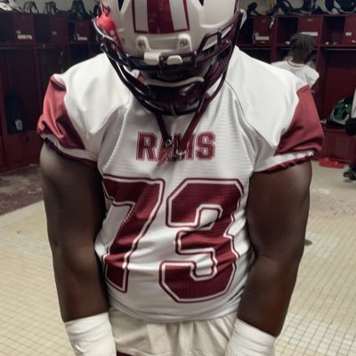 c/o 2024 6’4 offensive guard and tackle of the gentry high school rams https://t.co/umbpLbVw9h 662-207-9624 max bench is 325 and max squat 455