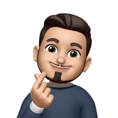 Product-focused Software Engineer. Currently Javascript / Typescript / React ⚛️ advocate. Entrepreneur. Sports 🏈 🎾 🏀 and Fashion passionate. I like🎄