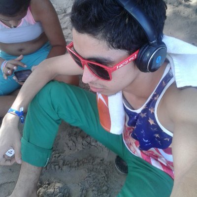 yisus587's profile picture. me gusta ayudar a las personas , me gustan los animales