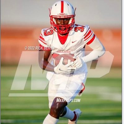 mugezni's profile picture. Dual sport athlete Athlete 🏈 Wide receiver|Track 🏃🏿|Class 2025🎓 BHS| 5’10|175lb|
