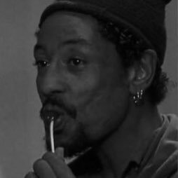 CharlieDunt's profile picture. 