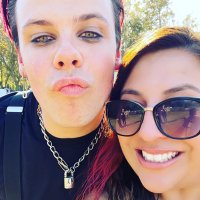 Loreena Marie Flores (@loreena_marie) Twitter profile photo