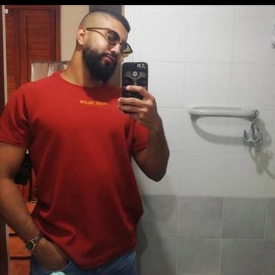 ssanchez_96's profile picture. Zazzzzh