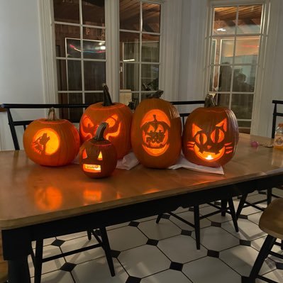 SheHer72's profile picture. Retired nurse just looking for civility, kindness, reason and logic. Small government = freedom 🙋‍♀️Only XX, XY. Sheher tag line is mocking culture.