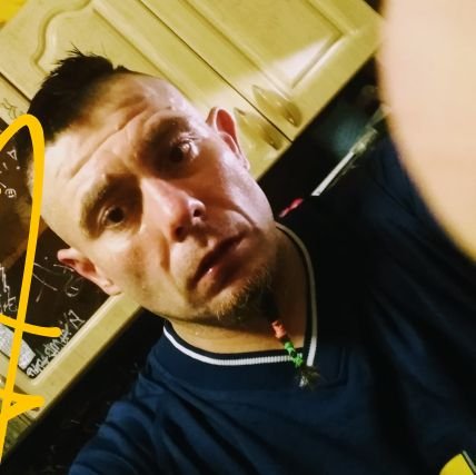 LukasJaneKrz69's profile picture. ...Jestem bardzo inny od innych i to właśnie w sobie lubię...