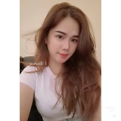 yan220844701's profile picture. 