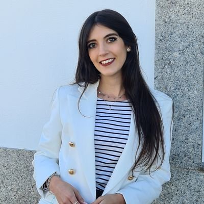 Doctora en Economía. Profesora en @infouex.
