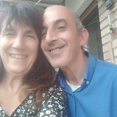 sono emotivo sensibile https://t.co/pqlXBzFGCZ anche testardo e permaloso.secondo le mie amiche.cerco un lavoro ne ho bisogno.sono disperato.nato a destra.morirò cosi