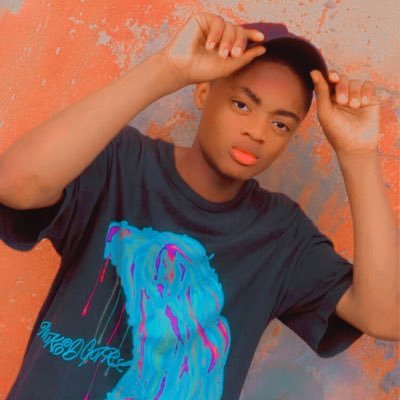 Youngsm55258681's profile picture. 