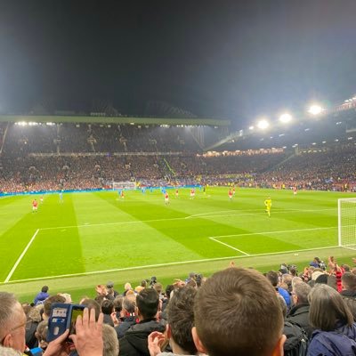 United Home and Away 🔴(well as many as i can) now every single one of us, loves alex ferguson 🇾🇪