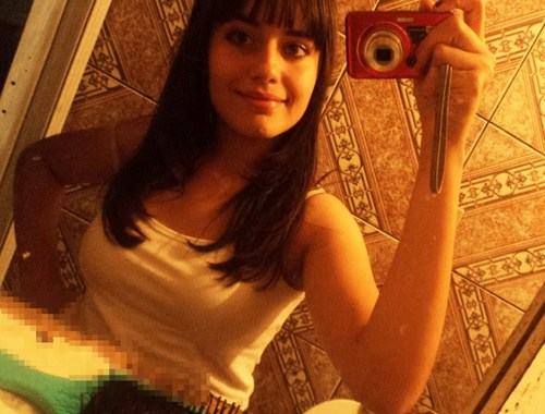 boba, insegura, atrapalhada, extrovertida, ciumenta, amorosa, cacêriana e bebê do @Geeuk12 s2