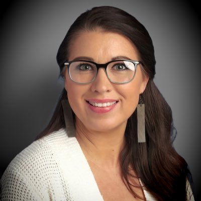 Instructional Coach 🖥 #EdTech
💕 Wife and mama. 📍Midwesterner. ❤️🏈 Iowa State Cyclone fan.
🛶🐴 Outdoors enthusiast.