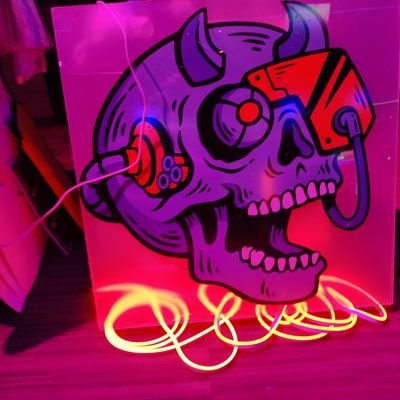 Kuresuma's profile picture. #YOLO 
Hacer del mundo un lugar mejor :)