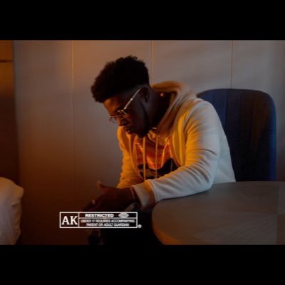 Music Hip-Hop/Rap BOOKINGS AND FEATURES / realyungloud@gmail.com
