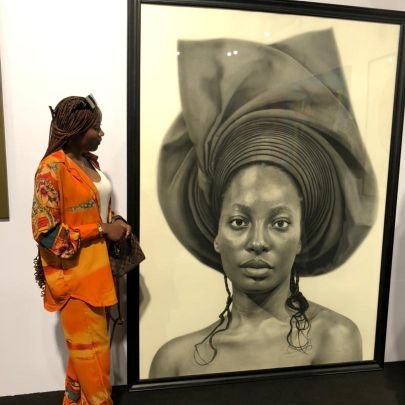 pinesoffy's profile picture. Sophisticated!!🌈 🏳️‍🌈

Bow before a queen