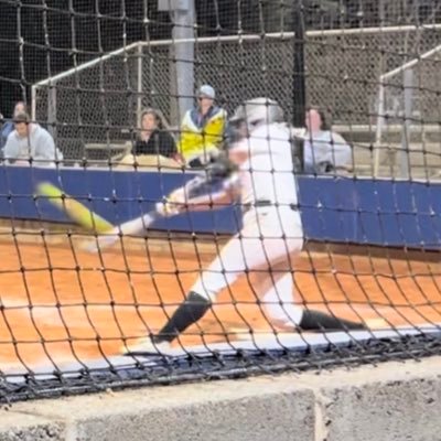 Marion Harding 2025| T3 Mavericks Gold #11 | 3.8 GPA | R/R | 5'8 | 1st/Outfield | oconnortaylor11@gmail.com