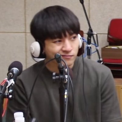 life fucking sucks but at least i have park sungjin