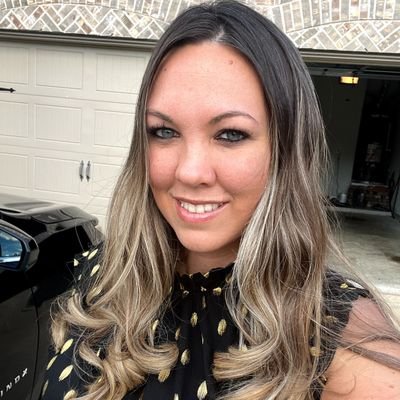 jmgulizia's profile picture. Most importantly a mom and also a Tesla fan