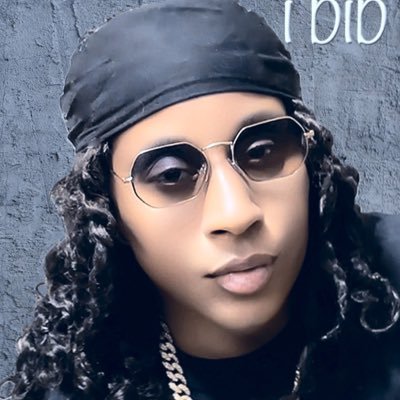 #NenaMarcella Female rapper & poet. Check out Nena Marcella’s Album The Chosen One https://t.co/7Uvmrj6x7v